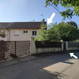  Appartement Dans Maison Avec Jardin Et Balcon, Au Calme Frankrijk